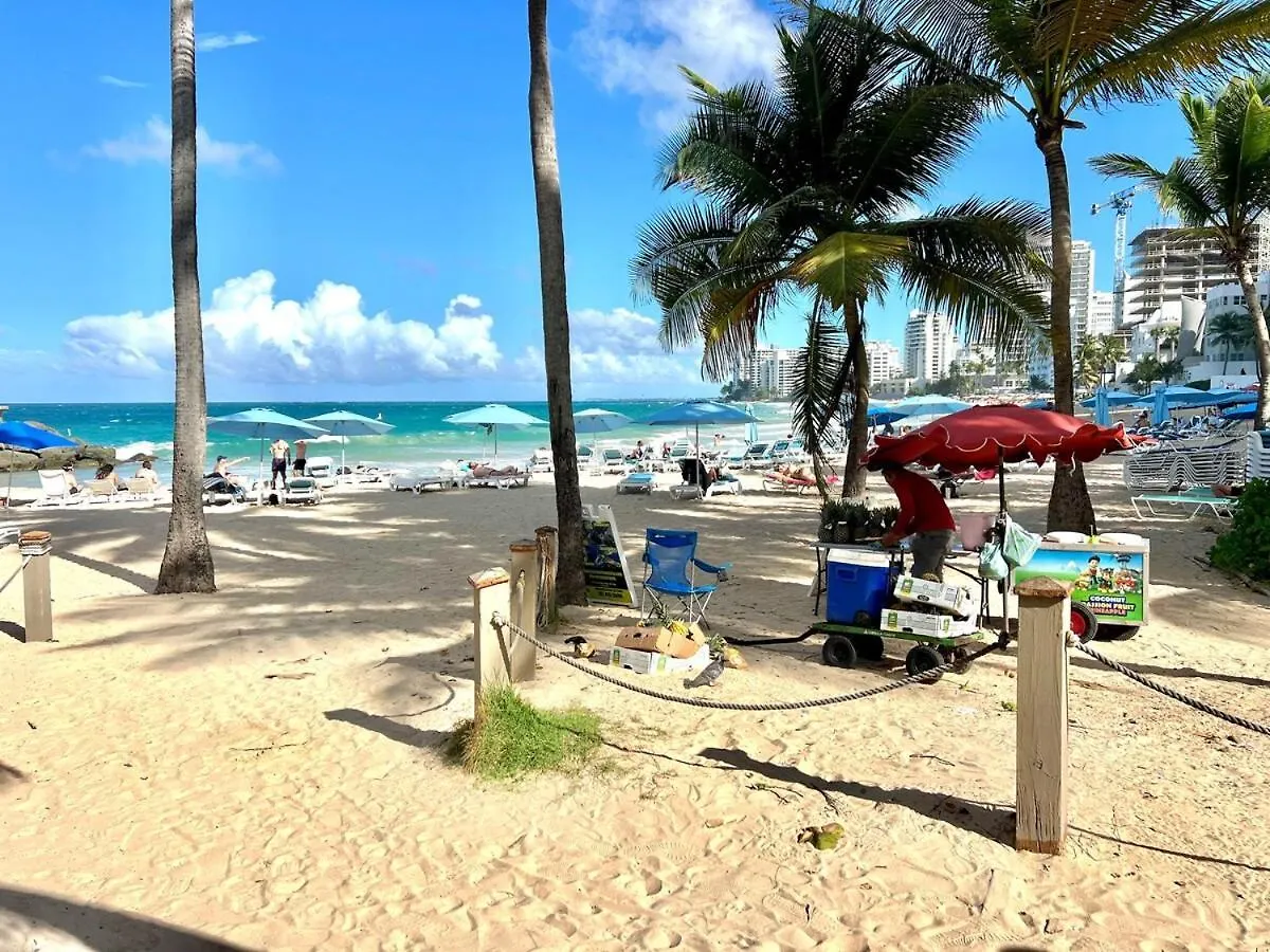Condado Beachfront Tantra Apartment Сан-Хуан Пуэрто-Рико