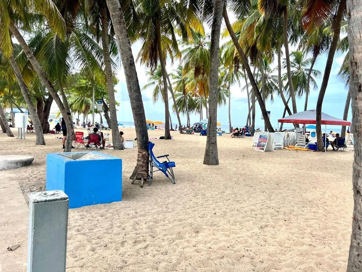 Condado Beachfront Tantra Apartment Сан-Хуан