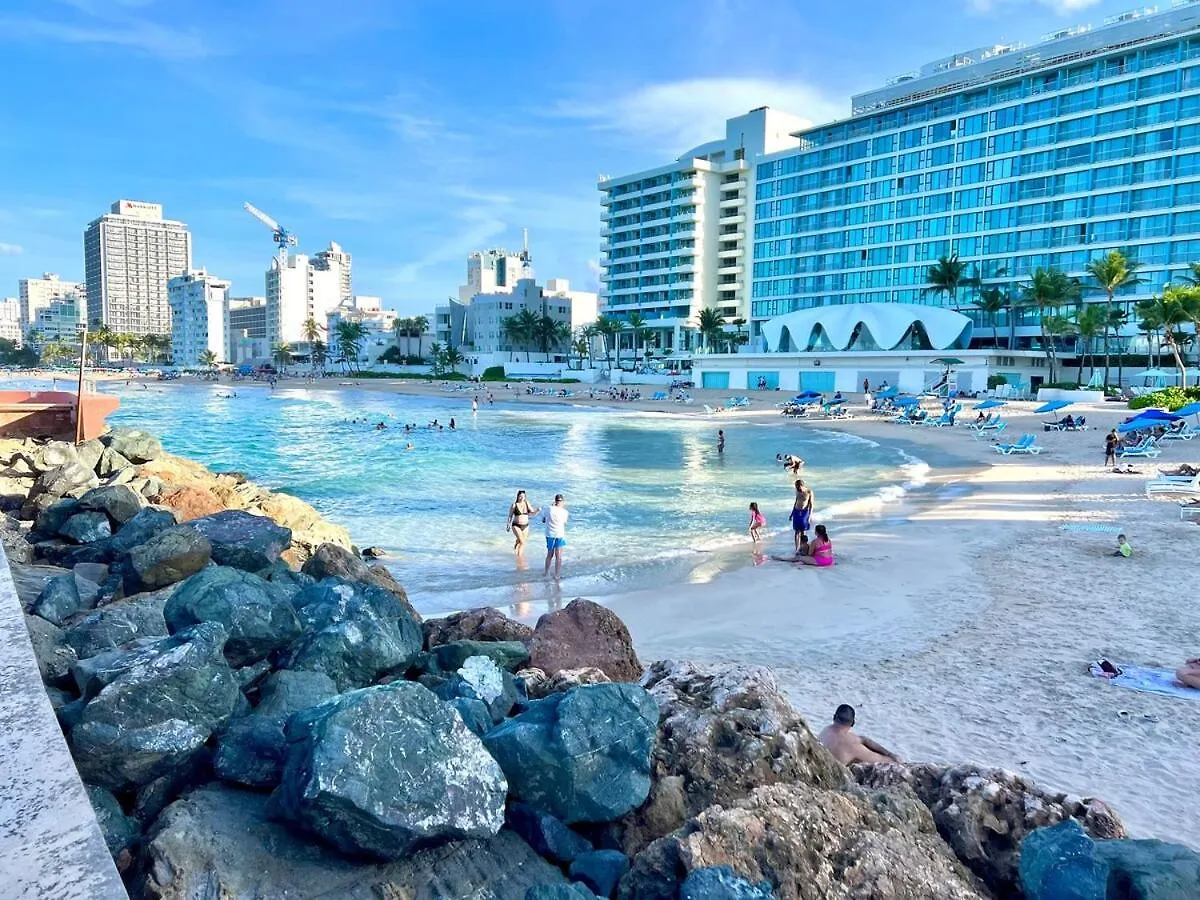 Condado Beachfront Tantra Apartment Сан-Хуан