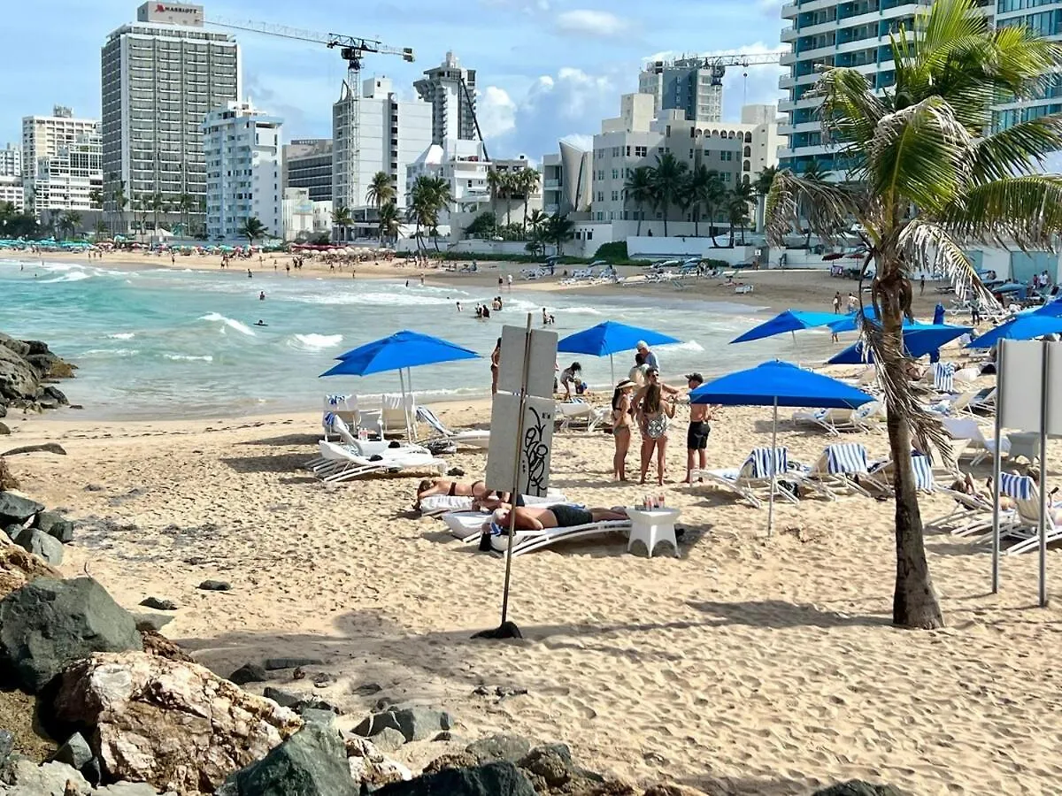Condado Beachfront Tantra Apartment Сан-Хуан