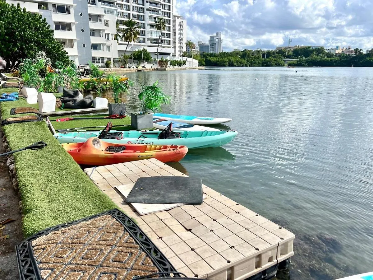 Condado Beachfront Tantra Apartment Сан-Хуан